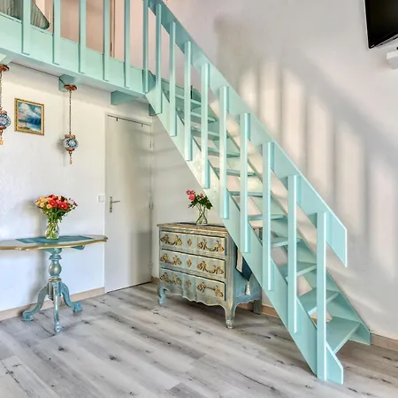 Maisonеtte Arcadia - Vue Sur L'etang Holiday home *